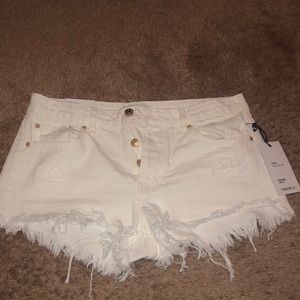 COPY - White jean shorts